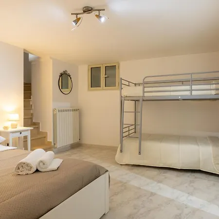 בית נופש Dimora Caravigna *