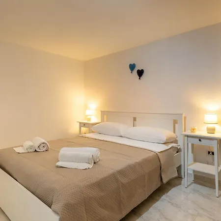 בית נופש Dimora Caravigna קרוביניו